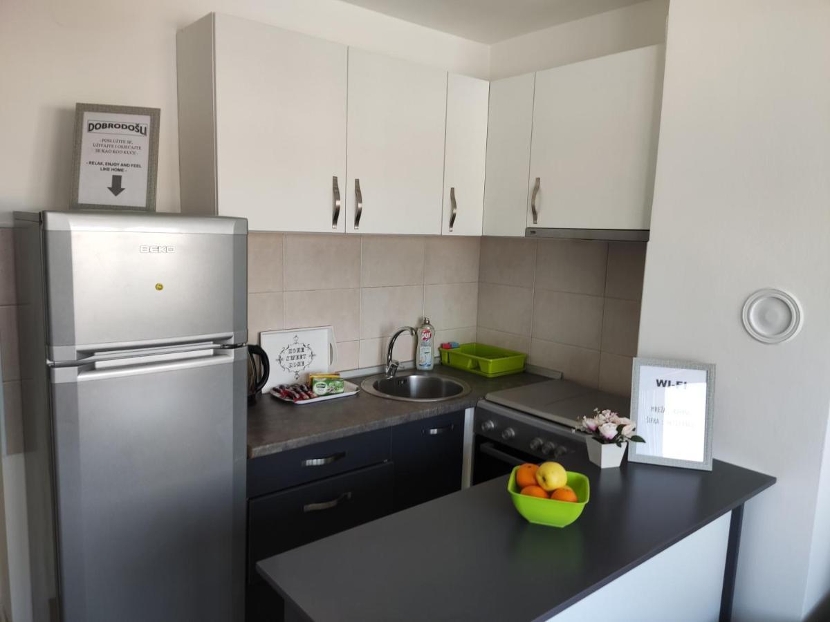 Apartmani Sarah 2 Τούζλα Εξωτερικό φωτογραφία
